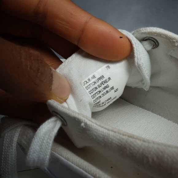 #16 Ralph Lauren - Jolie Ne Women’s White Shoes | Size 7B - Picture 2 of 9